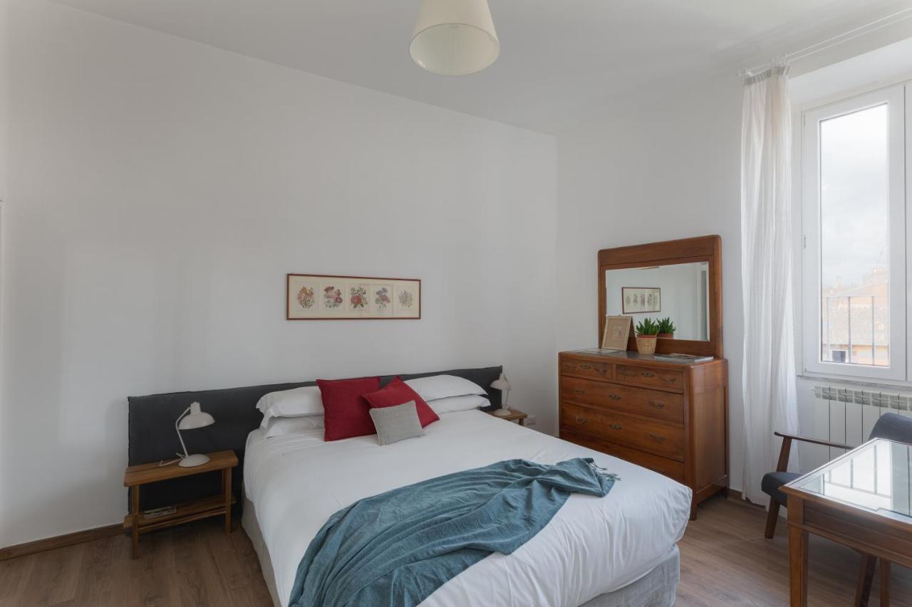 Amazing Penthouse With Terrace And Rooftop In Trastevere Rome Luaran gambar