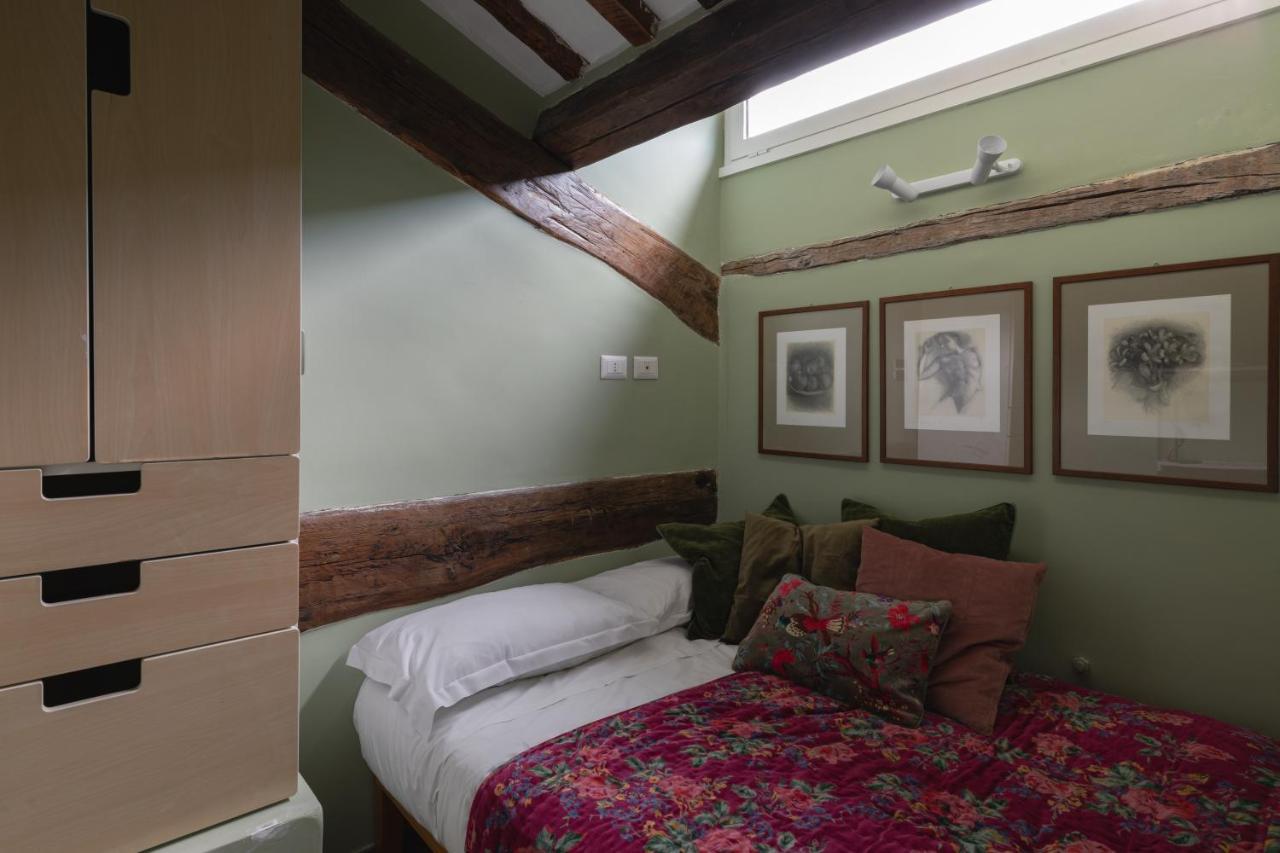 Amazing Penthouse With Terrace And Rooftop In Trastevere Rome Luaran gambar