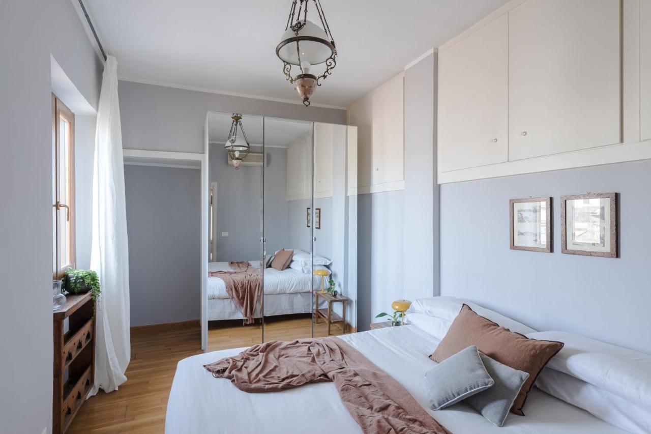 Amazing Penthouse With Terrace And Rooftop In Trastevere Rome Luaran gambar